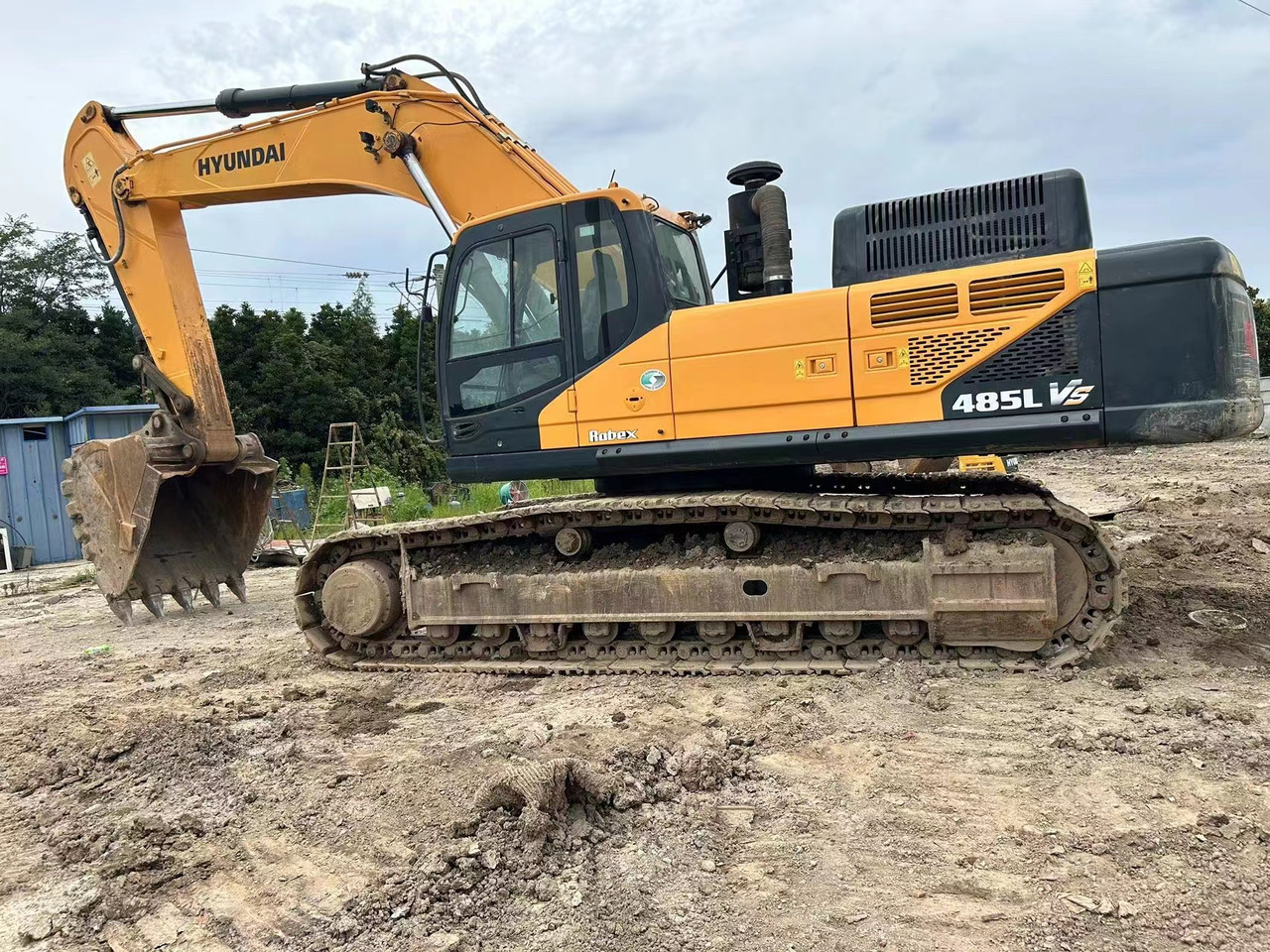 HYUNDAI R485LVS - Crawler excavator: picture 1 HYUNDAI R485LVS - Crawler excavator: picture 1