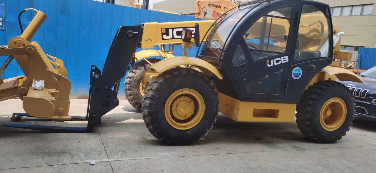 JCB 535 - Telescopic handler: picture 2 JCB 535 - Telescopic handler: picture 2