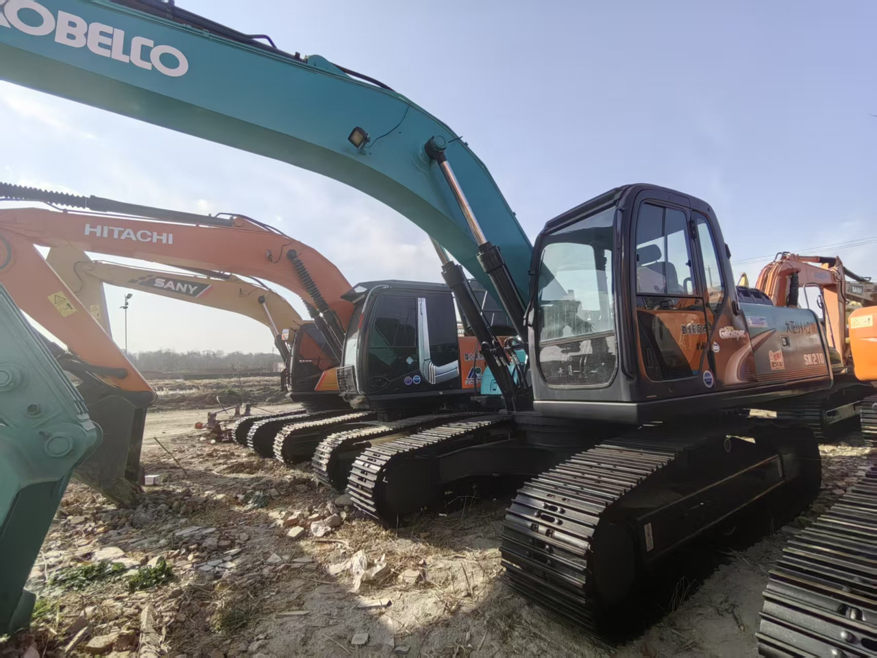 KOBELCO SK210-8 - Mini excavator: picture 1 KOBELCO SK210-8 - Mini excavator: picture 1