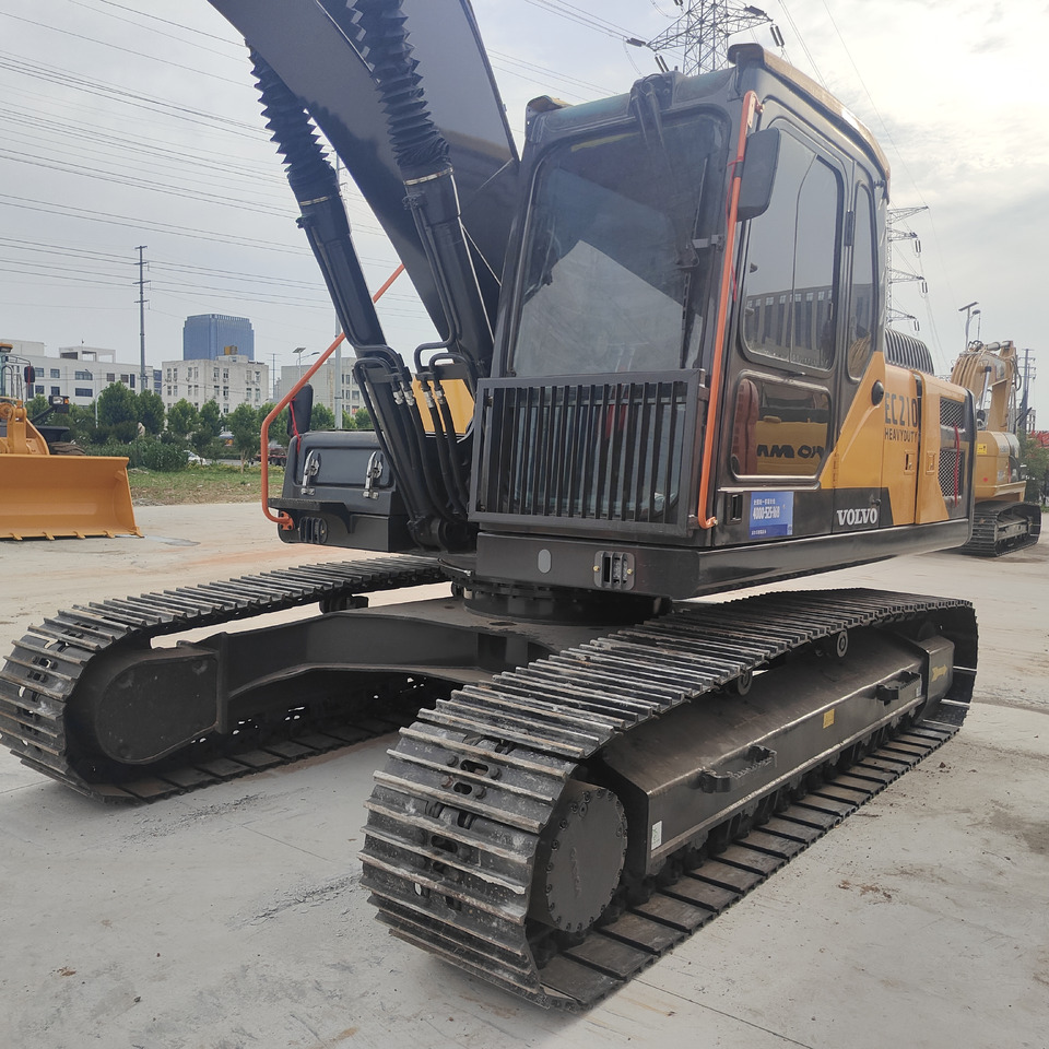 VOLVO EC210 - Crawler excavator: picture 4 VOLVO EC210 - Crawler excavator: picture 4