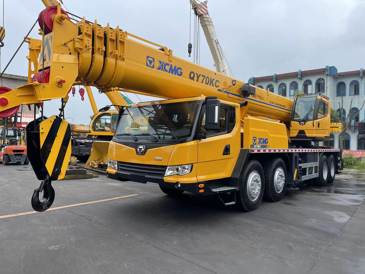 XCMG QY70KC - Mobile crane: picture 1 XCMG QY70KC - Mobile crane: picture 1