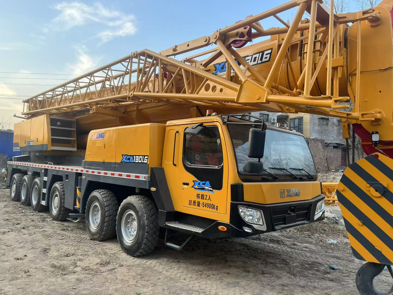 XCMG XCA130 - Mobile crane: picture 2 XCMG XCA130 - Mobile crane: picture 2