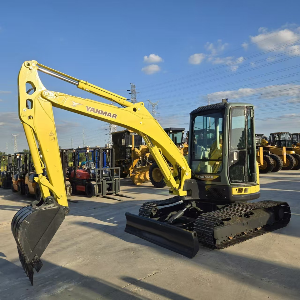 Yanmer VIO55 - Crawler excavator: picture 2 Yanmer VIO55 - Crawler excavator: picture 2
