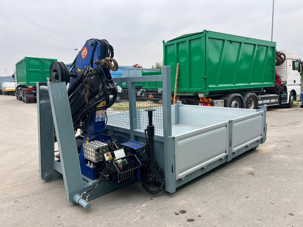 CONTAINER SCARRABILE NUOVO A PIANALE CON GRU - Roll-off container: picture 5 CONTAINER SCARRABILE NUOVO A PIANALE CON GRU - Roll-off container: picture 5