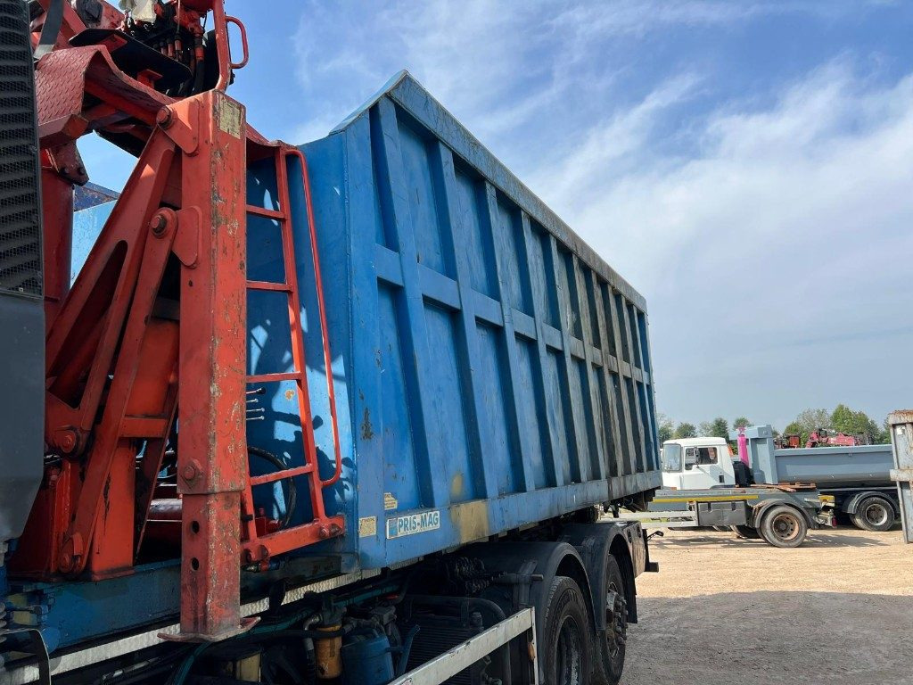 CONTAINER SCARRABILE USATO A CIELO APERTO CON GRU - Roll-off container: picture 4 CONTAINER SCARRABILE USATO A CIELO APERTO CON GRU - Roll-off container: picture 4