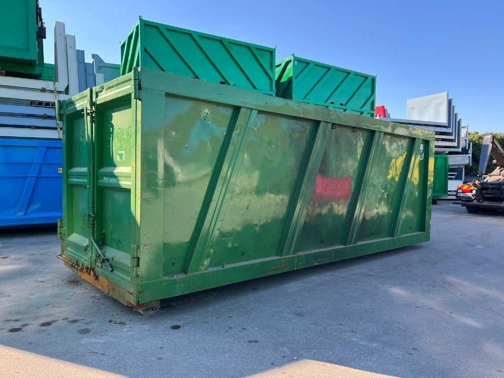 CONTAINER SCARRABILE USATO A CIELO APERTO - Roll-off container: picture 3 CONTAINER SCARRABILE USATO A CIELO APERTO - Roll-off container: picture 3