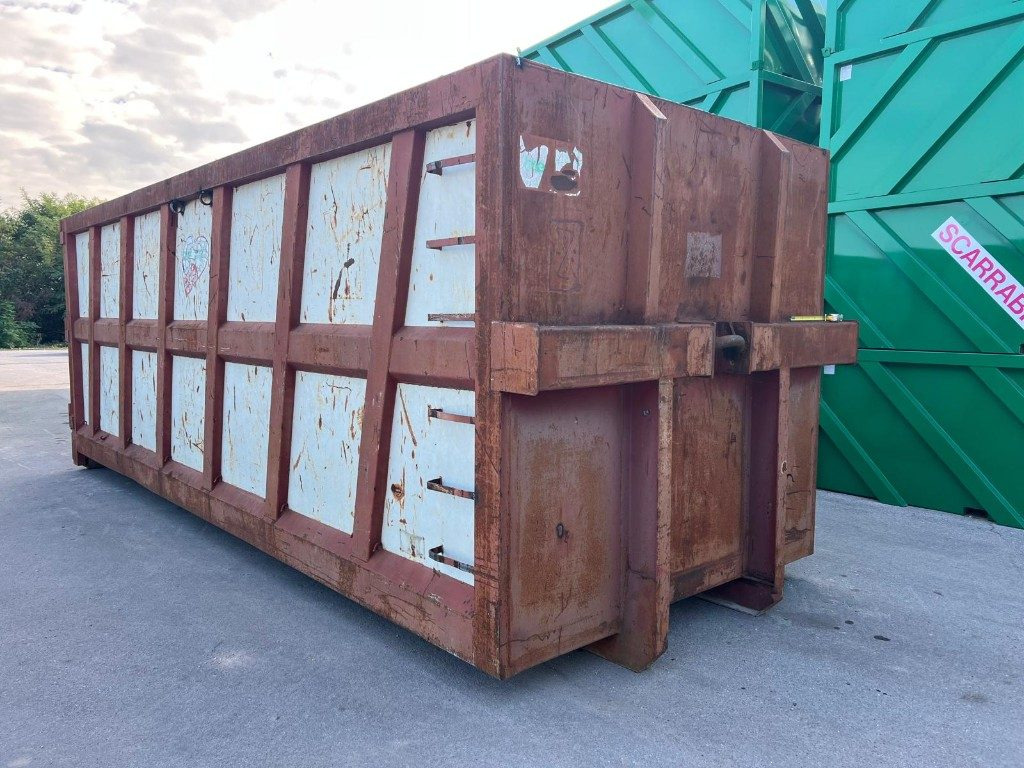 CONTAINER SCARRABILE USATO A CIELO APERTO - Roll-off container: picture 1 CONTAINER SCARRABILE USATO A CIELO APERTO - Roll-off container: picture 1