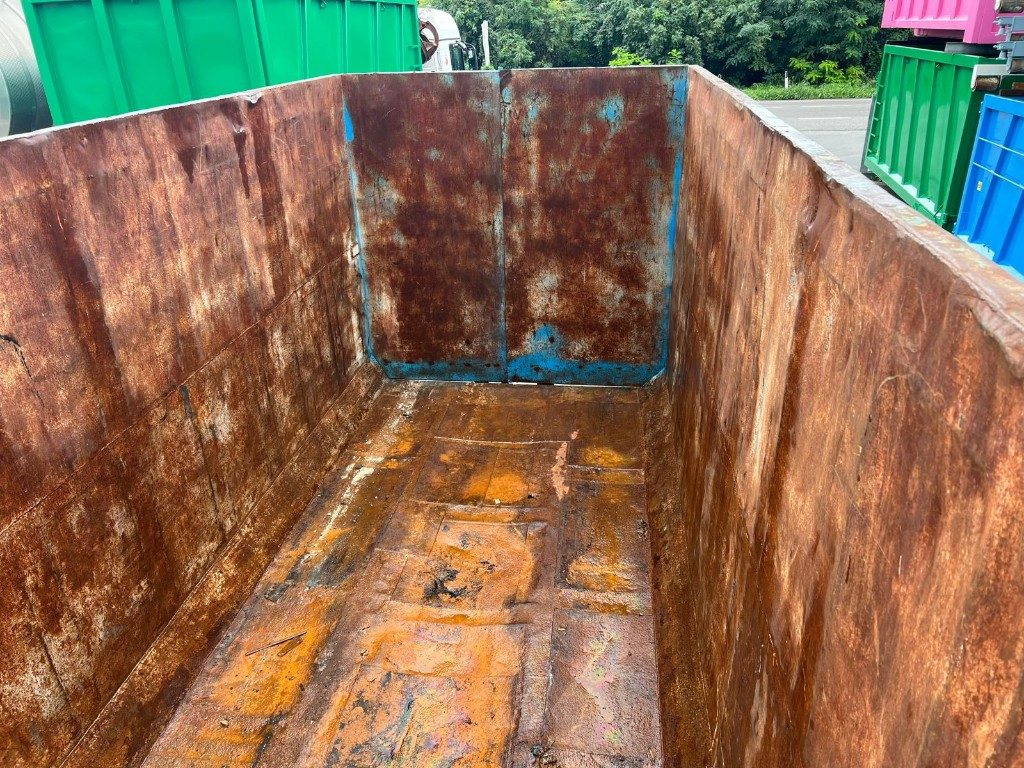 CONTAINER SCARRABILE USATO A CIELO APERTO - Roll-off container: picture 5 CONTAINER SCARRABILE USATO A CIELO APERTO - Roll-off container: picture 5