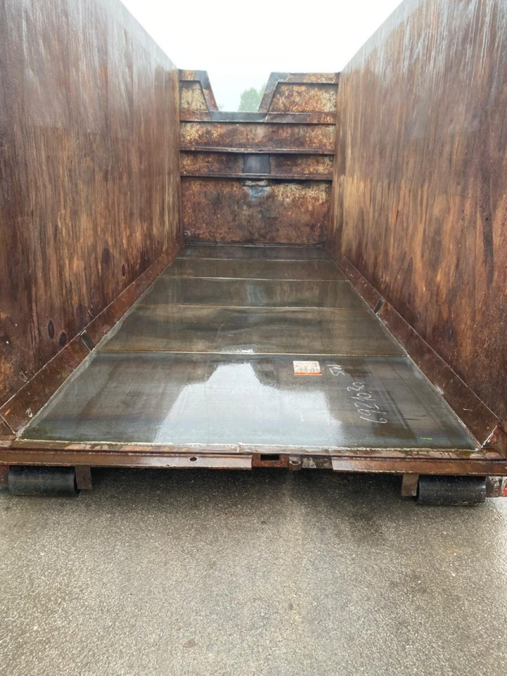 CONTAINER SCARRABILE USATO A CIELO APERTO - Roll-off container: picture 4 CONTAINER SCARRABILE USATO A CIELO APERTO - Roll-off container: picture 4