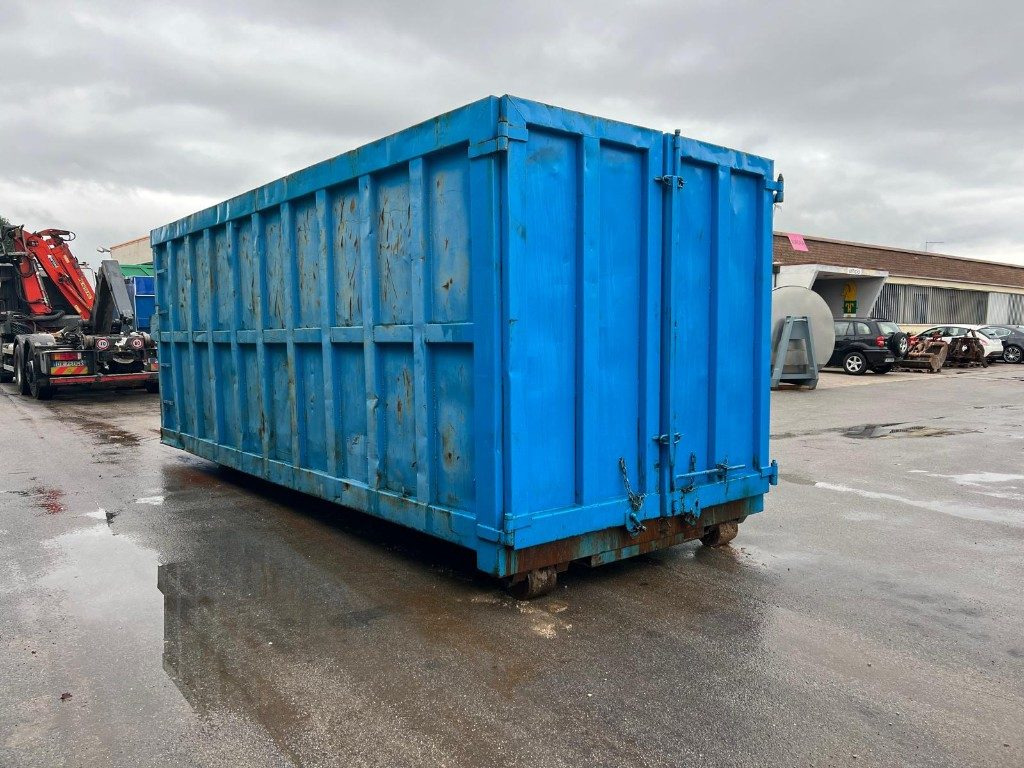 CONTAINER SCARRABILE USATO A CIELO APERTO - Roll-off container: picture 4 CONTAINER SCARRABILE USATO A CIELO APERTO - Roll-off container: picture 4