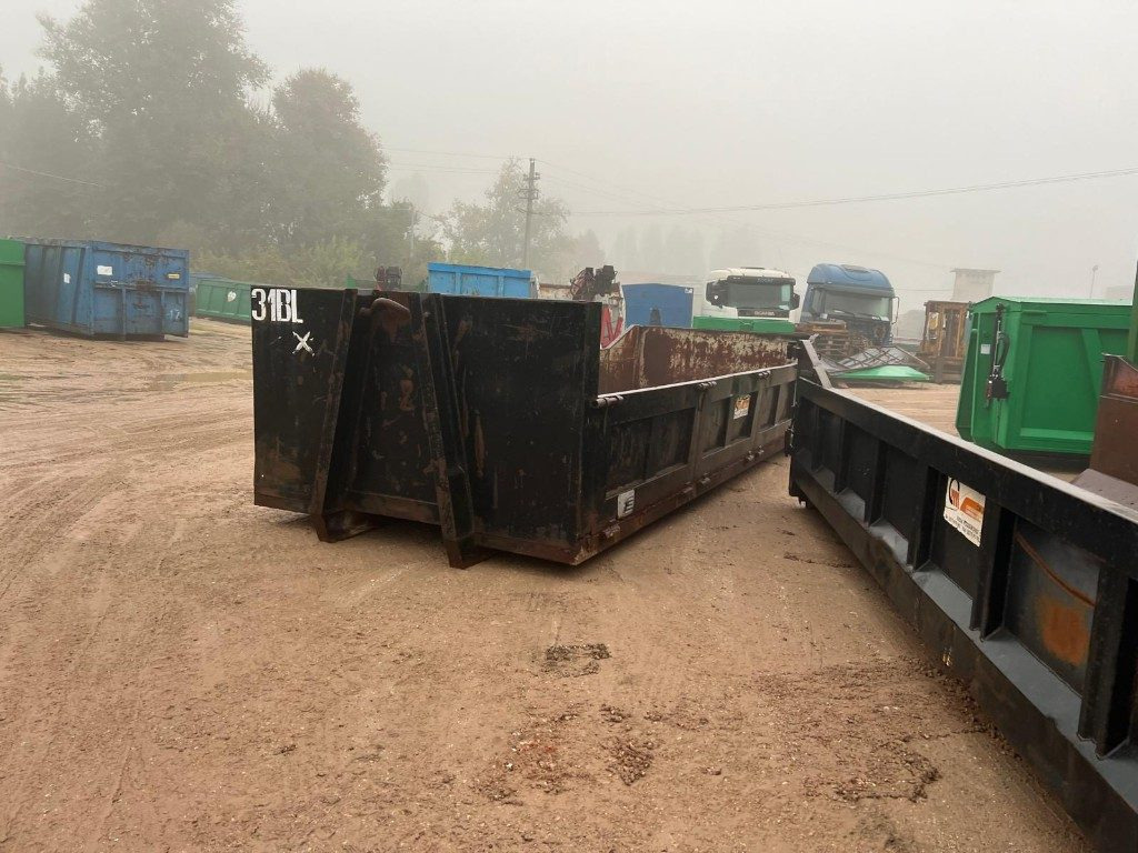 CONTAINER SCARRABILE USATO A CIELO APERTO - Roll-off container: picture 3 CONTAINER SCARRABILE USATO A CIELO APERTO - Roll-off container: picture 3