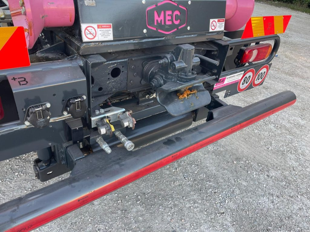 Leasing of IVECO EUROCARGO 160E32 CON SCARRABILE NUOVO IVECO EUROCARGO 160E32 CON SCARRABILE NUOVO: picture 10 Leasing of IVECO EUROCARGO 160E32 CON SCARRABILE NUOVO IVECO EUROCARGO 160E32 CON SCARRABILE NUOVO: picture 10