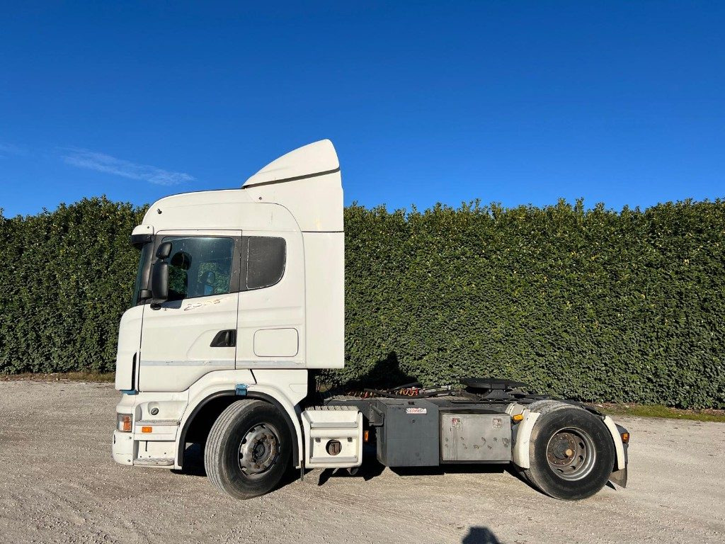 SCANIA R420 TRATTORE - Tractor unit: picture 1 SCANIA R420 TRATTORE - Tractor unit: picture 1