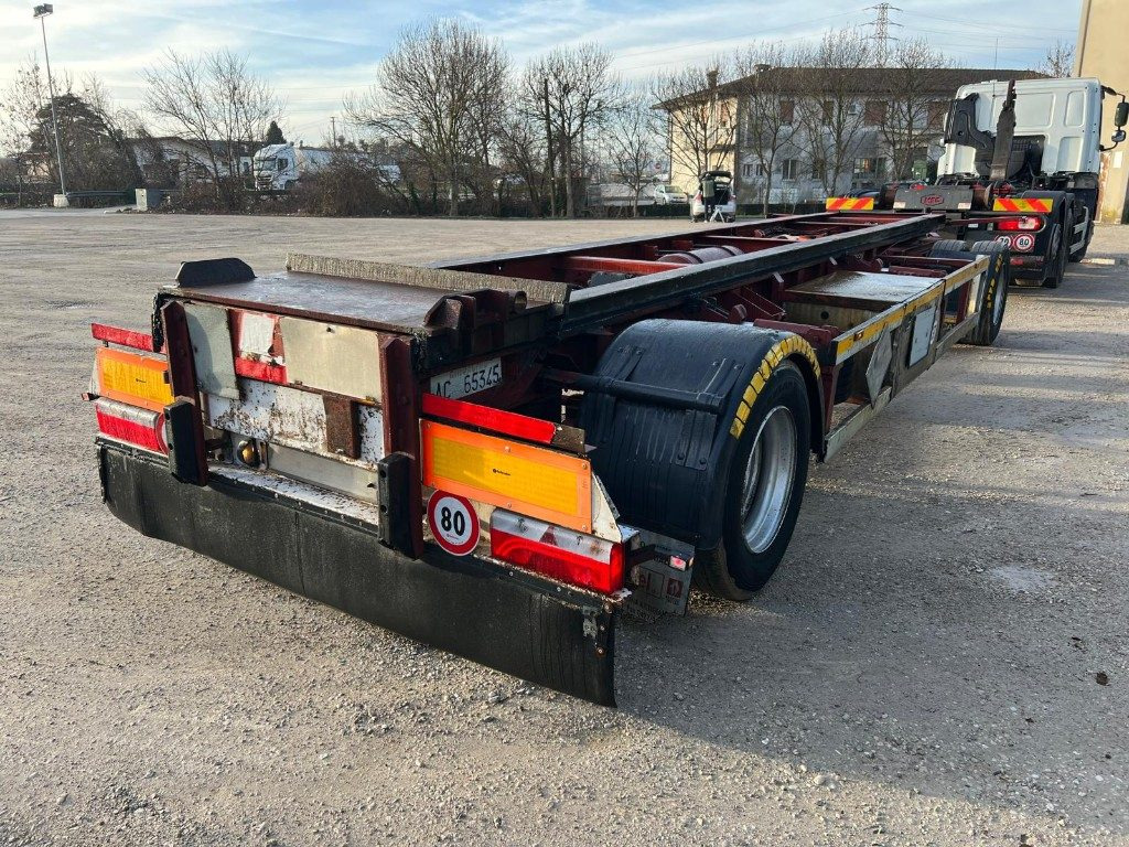 ZORZI RIMORCHIO ZORZI 20 R073 SCARRABILE PNEUMATICO - Roll-off/ Skip trailer: picture 1 ZORZI RIMORCHIO ZORZI 20 R073 SCARRABILE PNEUMATICO - Roll-off/ Skip trailer: picture 1