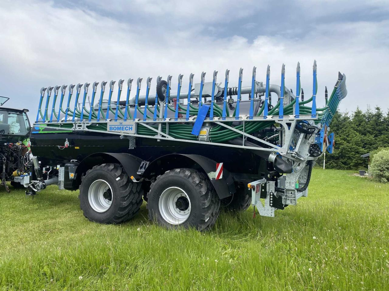 BSA PTW 140 15 m Bomech - Fertilizing equipment: picture 4 BSA PTW 140 15 m Bomech - Fertilizing equipment: picture 4