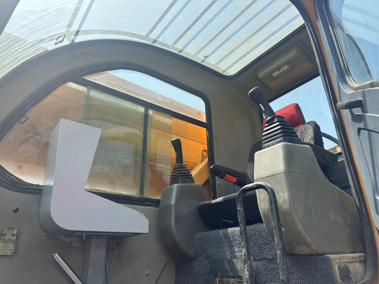 Leasing of XCMG QY25K 25 ton truck crane XCMG QY25K 25 ton truck crane: picture 7