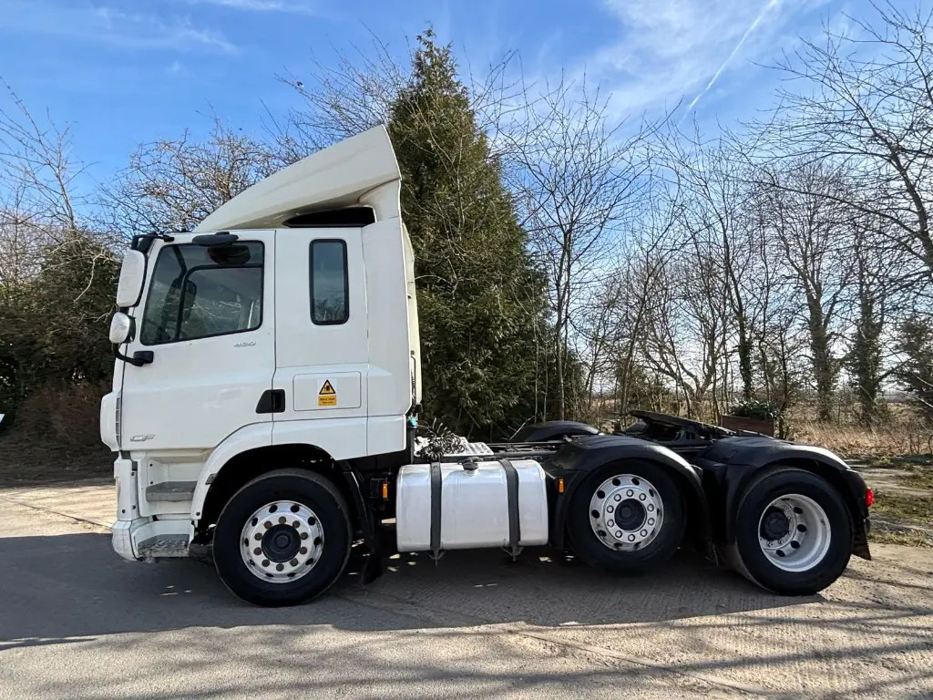 DAF CF 450 (LYP) - Tractor unit: picture 3 DAF CF 450 (LYP) - Tractor unit: picture 3