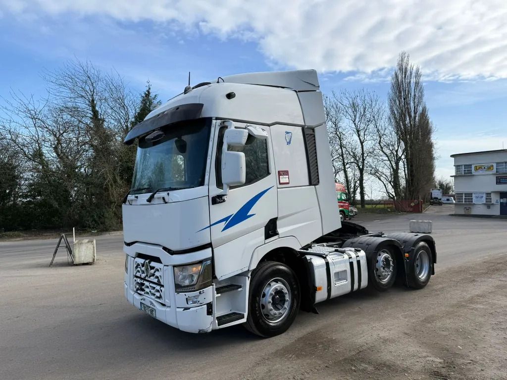 Renault T 460 6x2 - RHD (162) - Tractor unit: picture 2 Renault T 460 6x2 - RHD (162) - Tractor unit: picture 2