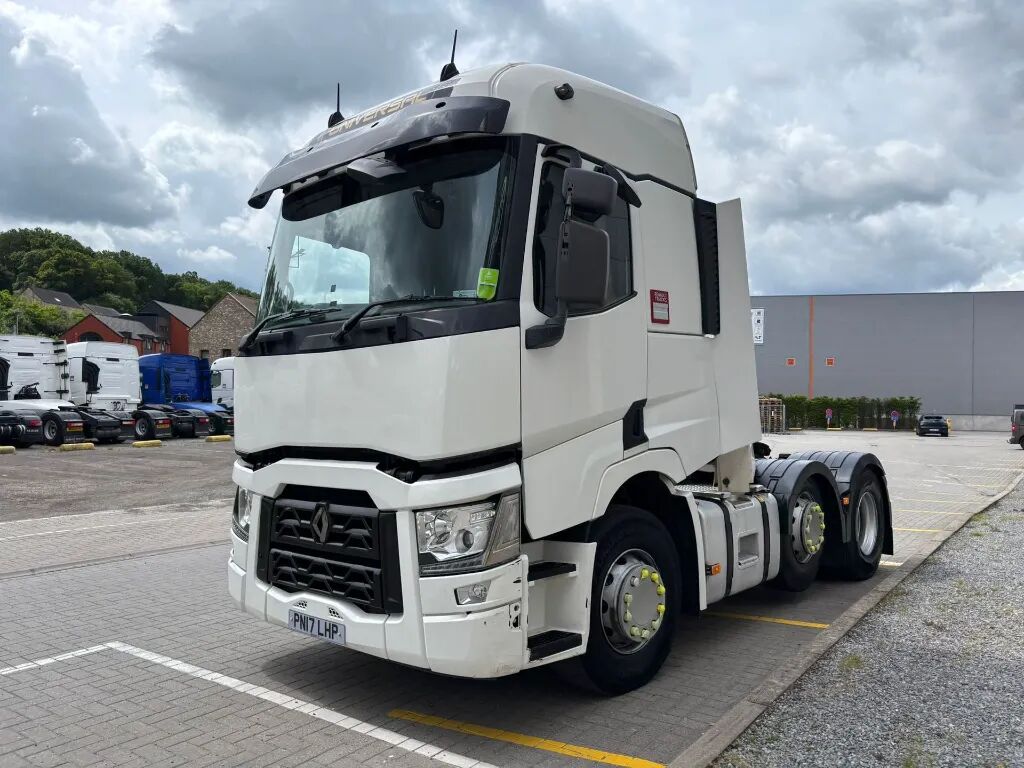 Renault T 460 6x2 - RHD (LHP) - Tractor unit: picture 4 Renault T 460 6x2 - RHD (LHP) - Tractor unit: picture 4