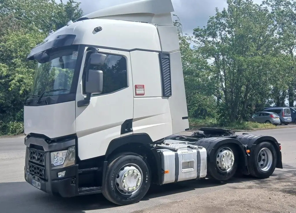Renault T 460 (LHR) - Tractor unit: picture 5 Renault T 460 (LHR) - Tractor unit: picture 5