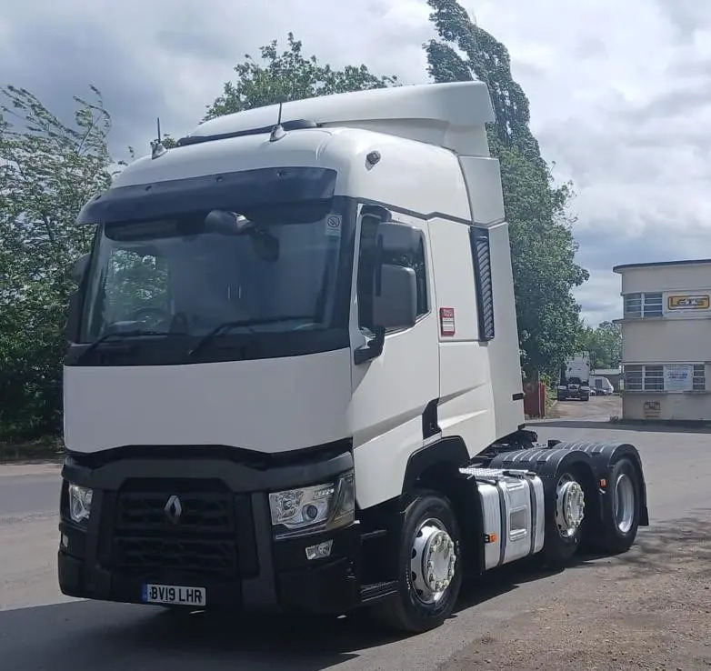 Renault T 460 (LHR) - Tractor unit: picture 3 Renault T 460 (LHR) - Tractor unit: picture 3