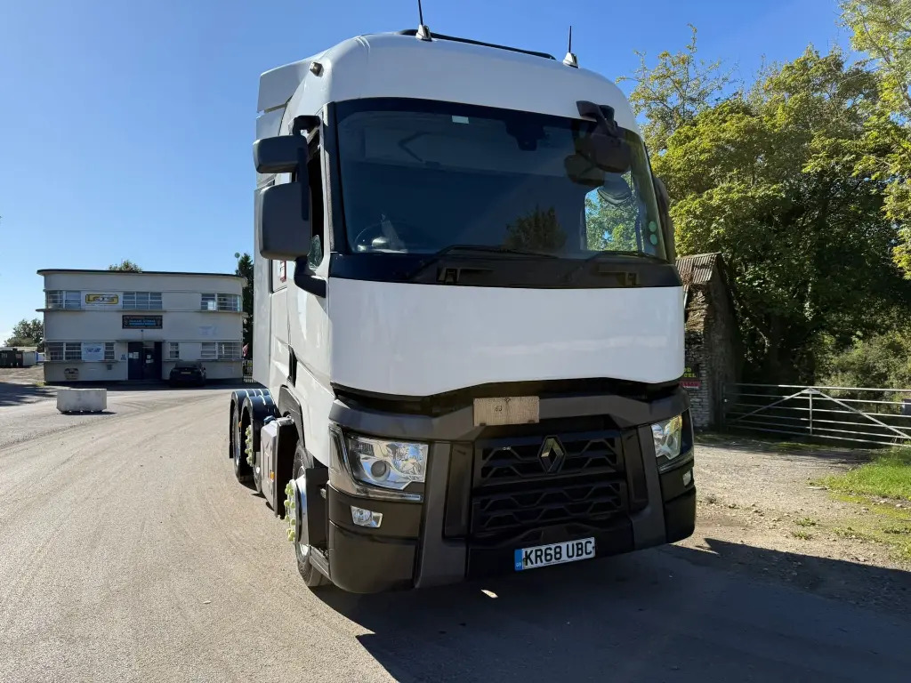 Renault T 480 6x2 - RHD (UBC) - Tractor unit: picture 3 Renault T 480 6x2 - RHD (UBC) - Tractor unit: picture 3