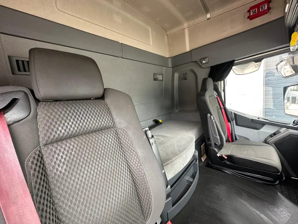 Leasing of  Renault T 480 (NLC) Renault T 480 (NLC): picture 14