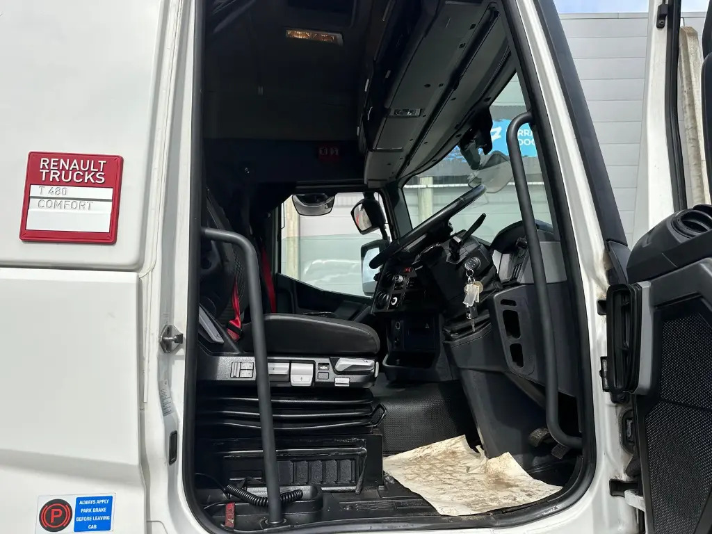 Tractor unit Renault T 480 (NLF): picture 10
