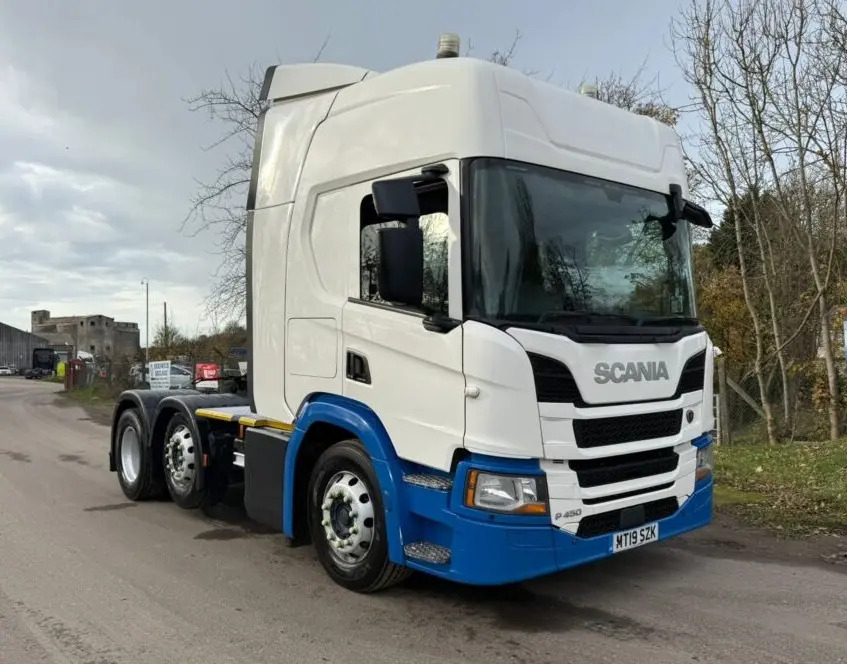 Scania P 450 - Tractor unit: picture 3 Scania P 450 - Tractor unit: picture 3