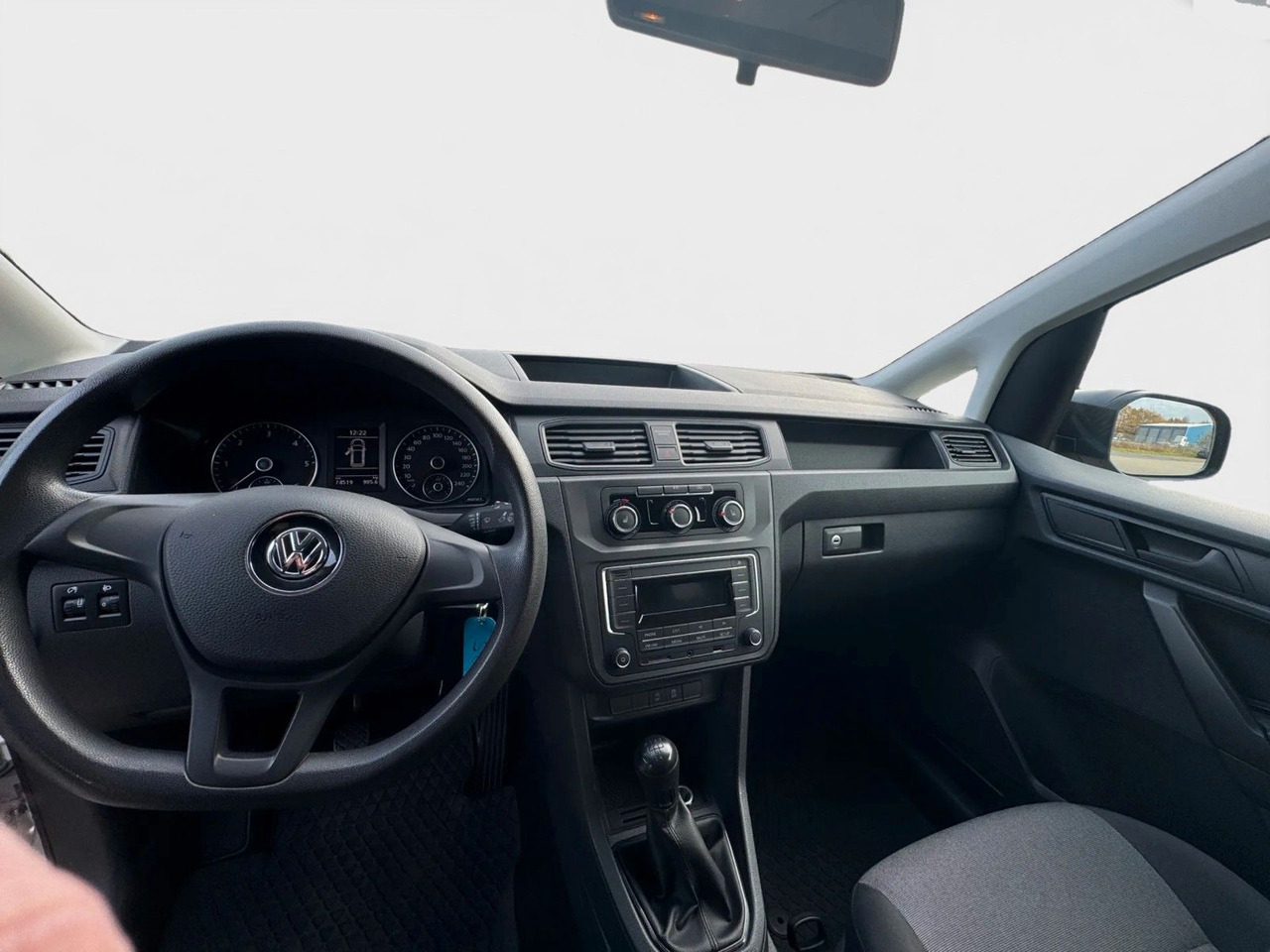 Passenger van Volkswagen Caddy Maxi Kasten | Klima: picture 10 Passenger van Volkswagen Caddy Maxi Kasten | Klima: picture 10