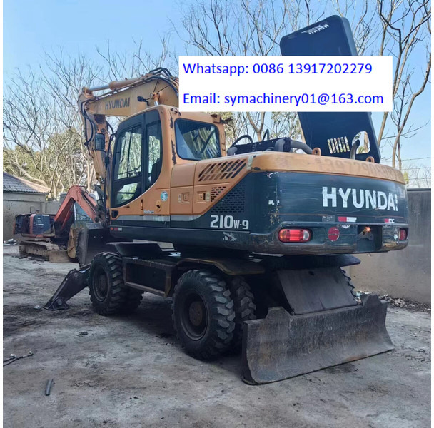 Hyundai R210W - Wheel excavator: picture 1 Hyundai R210W - Wheel excavator: picture 1