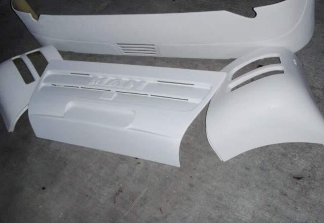 Zderzak przedni środkowy MAN Lion's Coach R07,R08 do autobusu MAN Lions Coach MAN LION'S COACH R07, R08 - Bumper for Bus: picture 2 Zderzak przedni środkowy MAN Lion's Coach R07,R08 do autobusu MAN Lions Coach MAN LION'S COACH R07, R08 - Bumper for Bus: picture 2