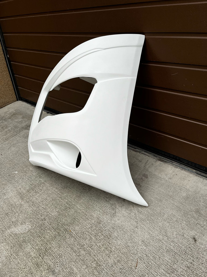 Narożnik, zderzak przedni lewy MAN LION'S COACH euro 6 MAN Lion’s Coach euro 6 - Bumper for Coach: picture 3 Narożnik, zderzak przedni lewy MAN LION'S COACH euro 6 MAN Lion’s Coach euro 6 - Bumper for Coach: picture 3