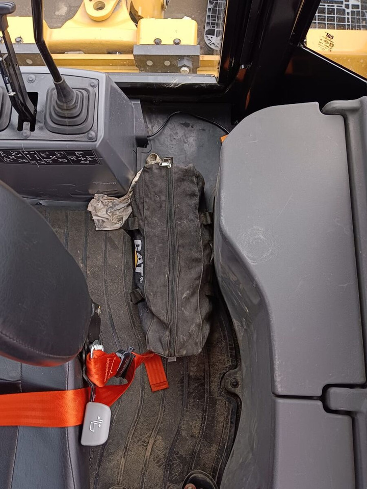 New Caterpillar 424 backhoe loader - Backhoe loader: picture 2 New Caterpillar 424 backhoe loader - Backhoe loader: picture 2