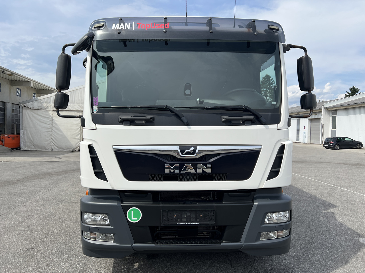MAN TGM 18.320 LBW | Klima | Navi | Kamera - Box truck: picture 2 MAN TGM 18.320 LBW | Klima | Navi | Kamera - Box truck: picture 2