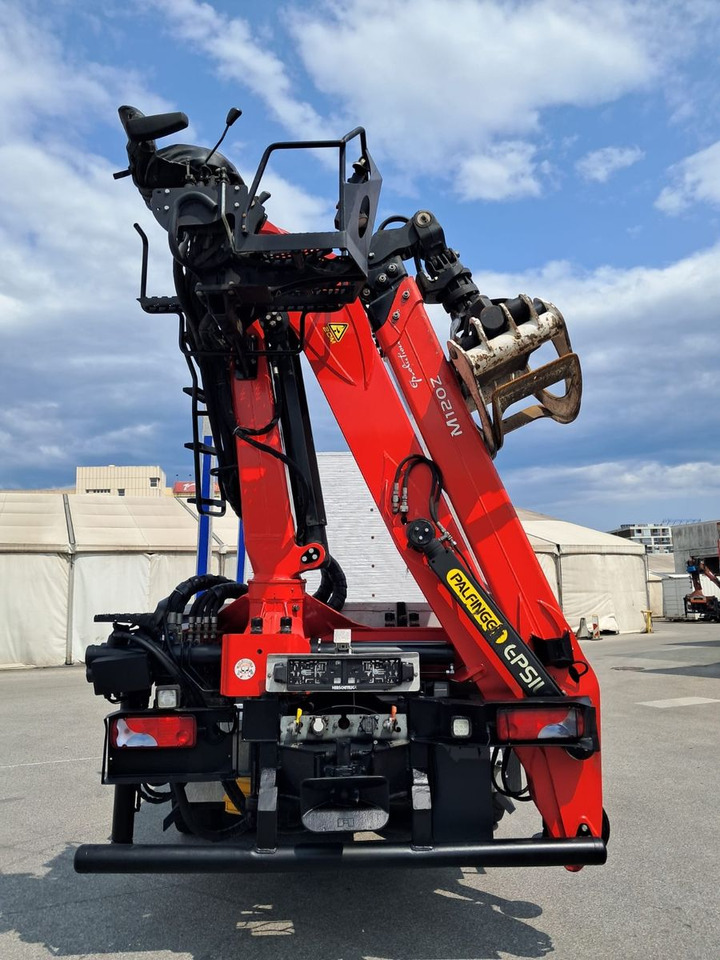 MAN TGS33 480 - Timber truck, Crane truck: picture 5 MAN TGS33 480 - Timber truck, Crane truck: picture 5