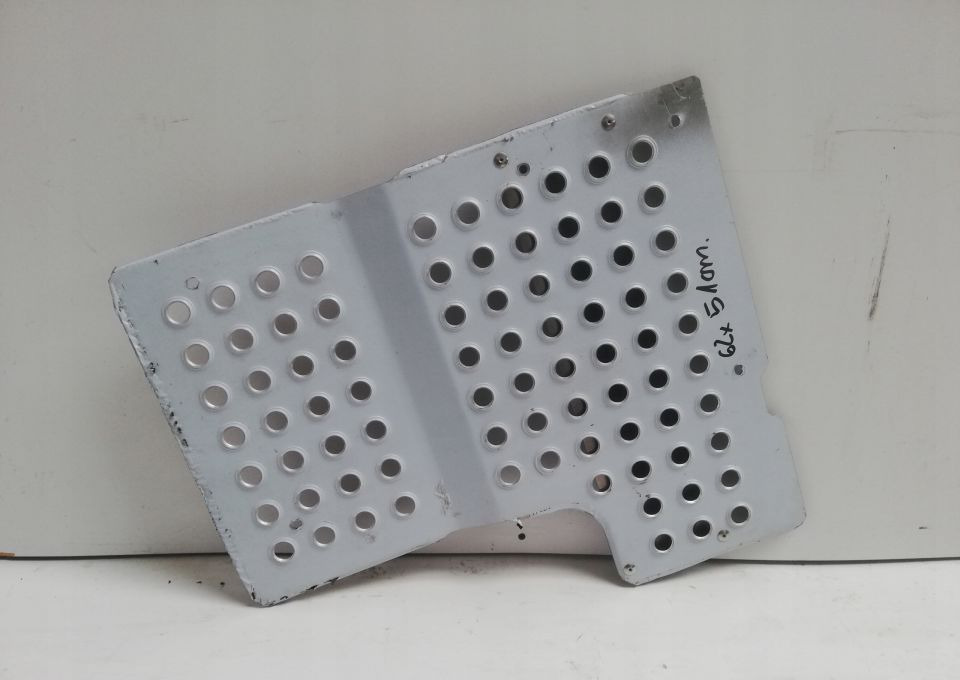 BLACHA PODEST OSŁONA VOLVO FH 21481559 - Exhaust system for Truck: picture 1 BLACHA PODEST OSŁONA VOLVO FH 21481559 - Exhaust system for Truck: picture 1