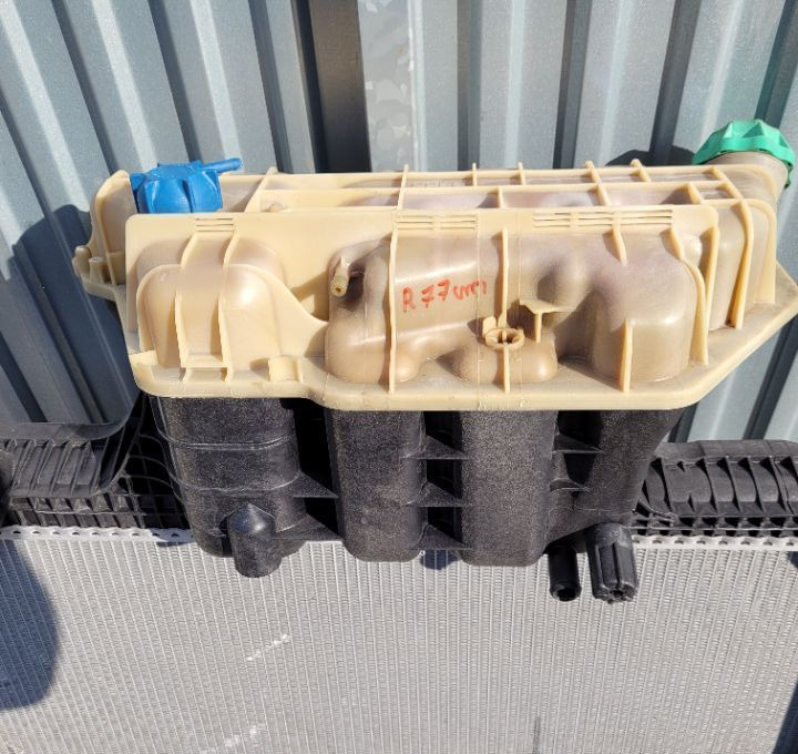 CHŁODNICA MAN TGS TGA RDZEN 77CM 81.06100-6656 - Cooling system for Truck: picture 3 CHŁODNICA MAN TGS TGA RDZEN 77CM 81.06100-6656 - Cooling system for Truck: picture 3