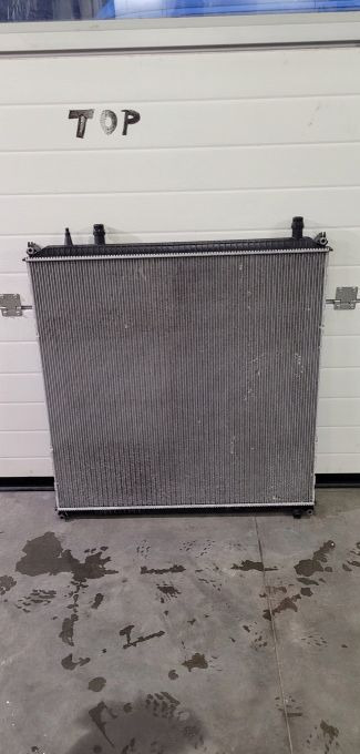 CHLODNICA WODY MAN TGX E6 MAHLE 81.06101-6792 - Radiator: picture 1 CHLODNICA WODY MAN TGX E6 MAHLE 81.06101-6792 - Radiator: picture 1