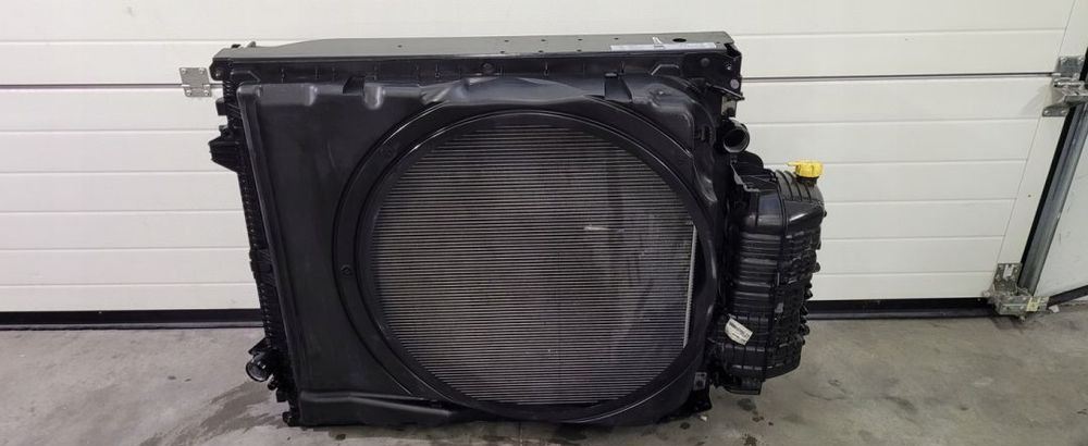 CHŁODNICE MAN TGX E6 MAHLE 98CM SZCZELNE - Radiator for Truck: picture 1 CHŁODNICE MAN TGX E6 MAHLE 98CM SZCZELNE - Radiator for Truck: picture 1