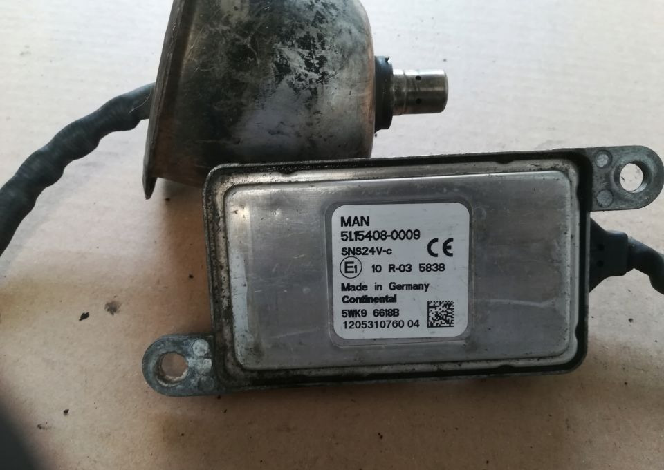 CZUJNIK NOX 51,15408-0009 - Sensor: picture 1 CZUJNIK NOX 51,15408-0009 - Sensor: picture 1