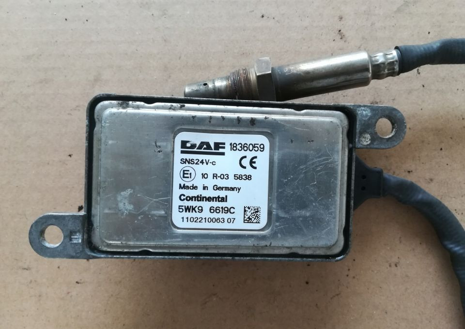 CZUJNIK NOX DAF 1836059 - Sensor: picture 1 CZUJNIK NOX DAF 1836059 - Sensor: picture 1