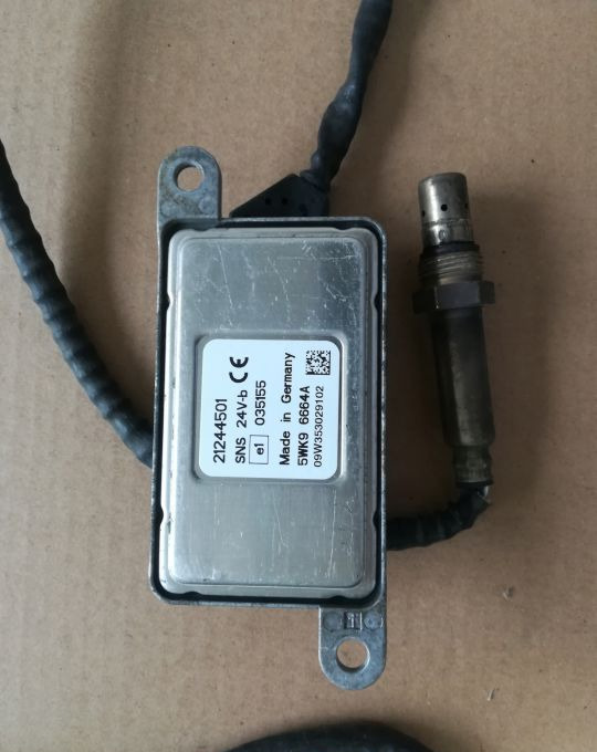 CZUJNIK NOX VOLVO 22827991 - Sensor: picture 1 CZUJNIK NOX VOLVO 22827991 - Sensor: picture 1