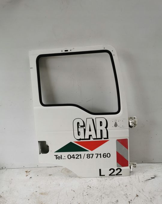 DRZWI MAN TGS TGL TGA WASKA KABINA PRAWE - Door and parts: picture 1 DRZWI MAN TGS TGL TGA WASKA KABINA PRAWE - Door and parts: picture 1