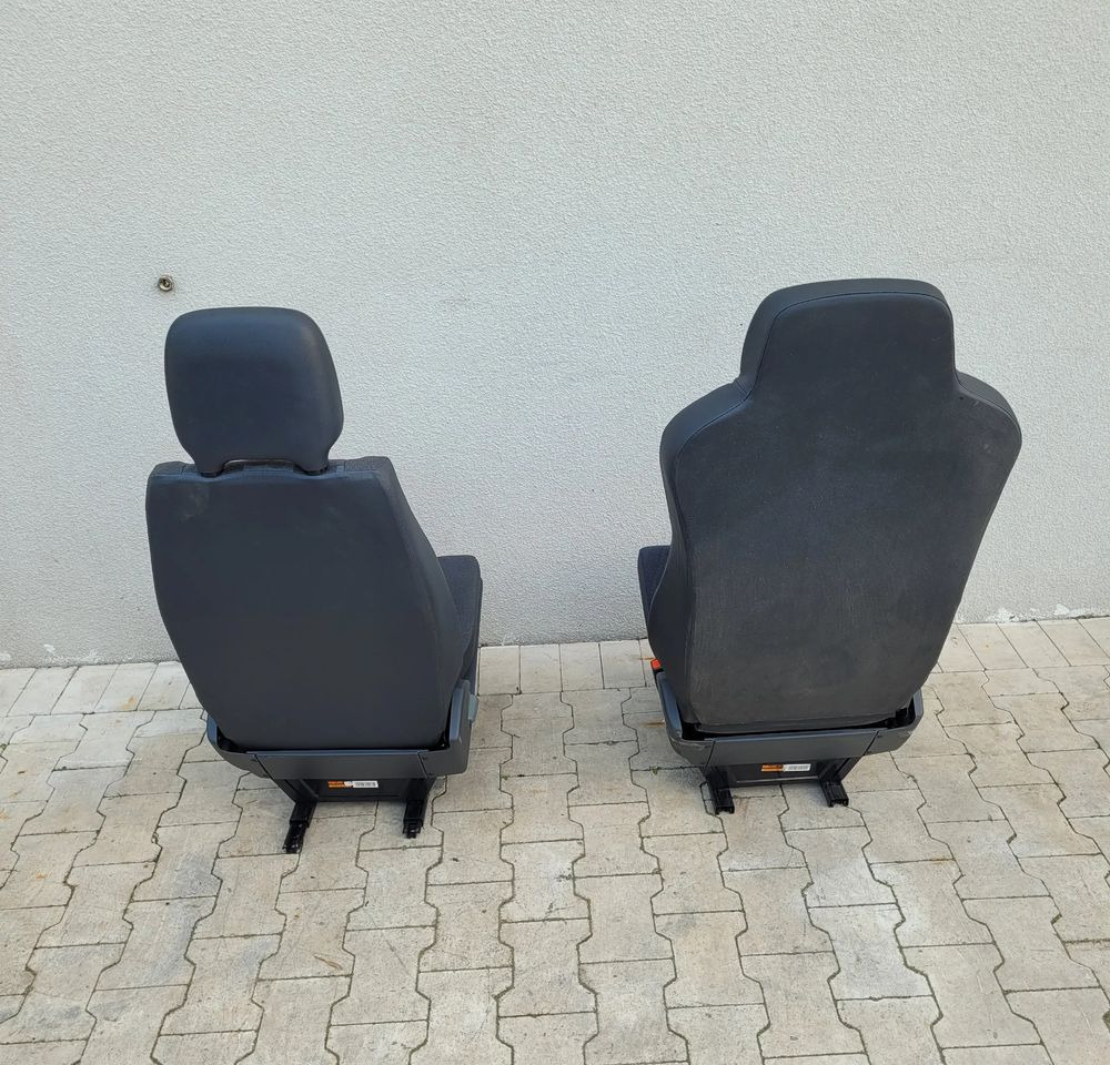 FOTEL PRAWY MERCEDES ACTROS AXOR NOWY ORYGINAŁ CHWALIM116 - Seat for Truck: picture 3 FOTEL PRAWY MERCEDES ACTROS AXOR NOWY ORYGINAŁ CHWALIM116 - Seat for Truck: picture 3