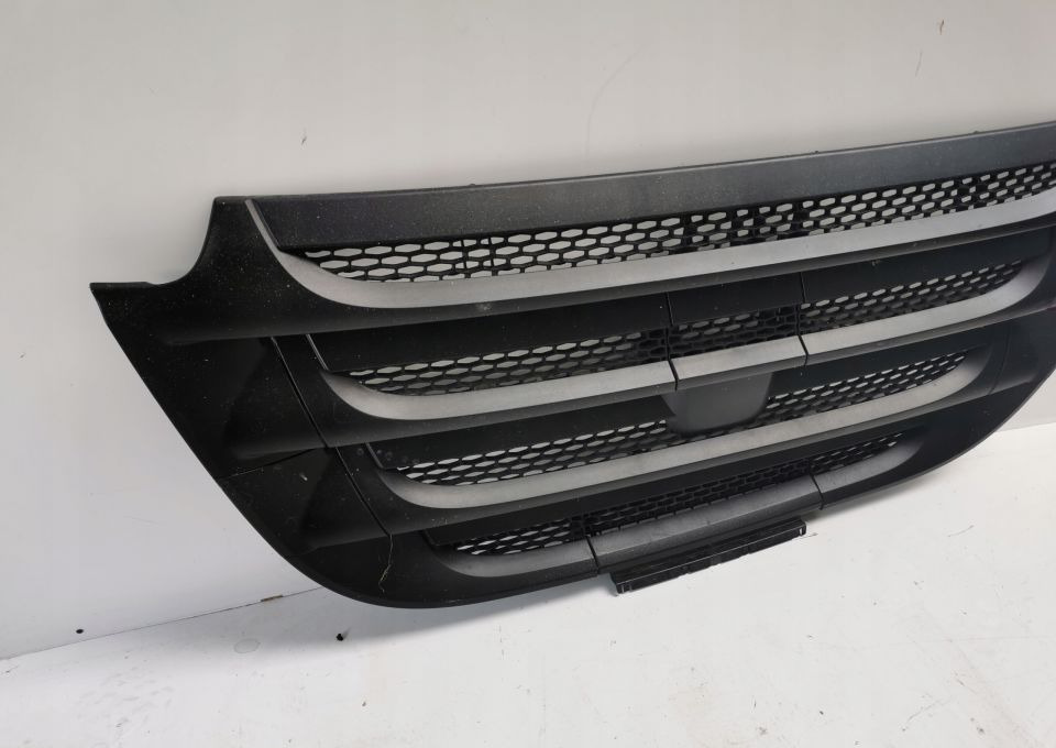 GRILL ATRAPA DAF CF EURO6 1886592 ORYGINAŁ - Hood: picture 3 GRILL ATRAPA DAF CF EURO6 1886592 ORYGINAŁ - Hood: picture 3