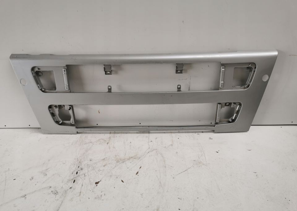 GRILL ATRAPA VOLVO Fh12 ORYGINAŁ - Grill for Truck: picture 1 GRILL ATRAPA VOLVO Fh12 ORYGINAŁ - Grill for Truck: picture 1