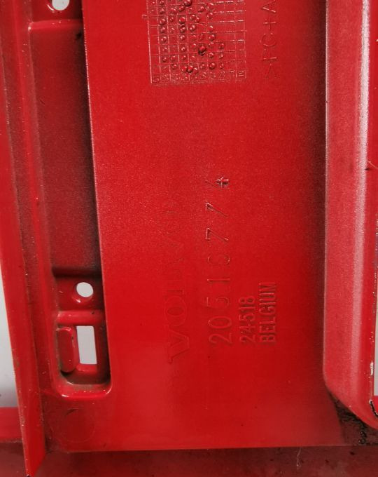 GRILL ATRAPA VOLVO Fh12 ORYGINAŁ - Grill for Truck: picture 4 GRILL ATRAPA VOLVO Fh12 ORYGINAŁ - Grill for Truck: picture 4