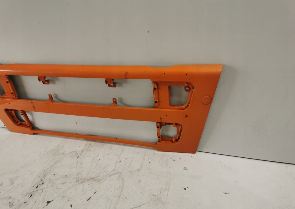 GRILL ATRAPA VOLVO Fh12 ORYGINAŁ - Grill for Truck: picture 2 GRILL ATRAPA VOLVO Fh12 ORYGINAŁ - Grill for Truck: picture 2
