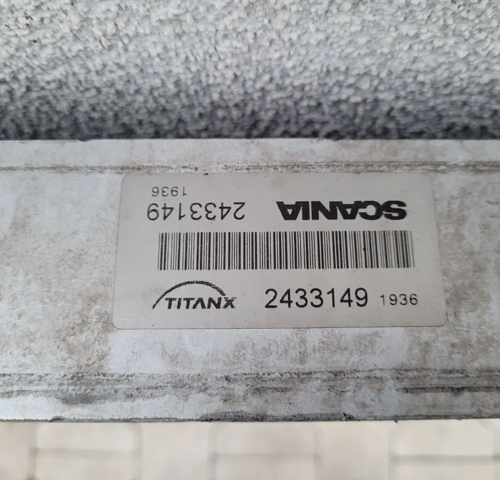 INTERCOOLER SCANIA R S NGT OM 82316694 - Intercooler for Truck: picture 3 INTERCOOLER SCANIA R S NGT OM 82316694 - Intercooler for Truck: picture 3